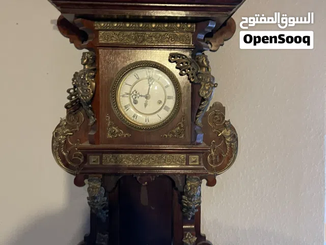 ساعة جدارية المانية