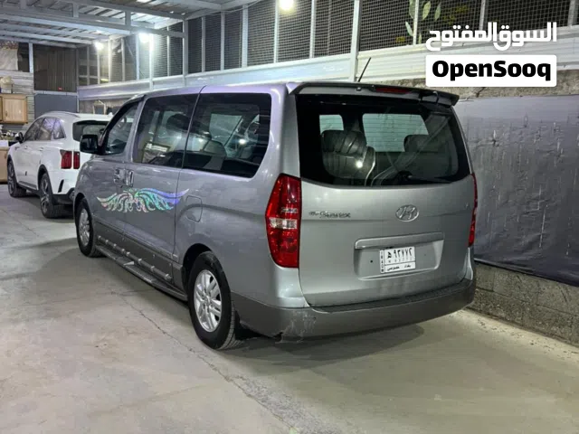 ستاركس مديل 2018 فول عدا بصمه وفتحه محرك 3000مسكر كاز