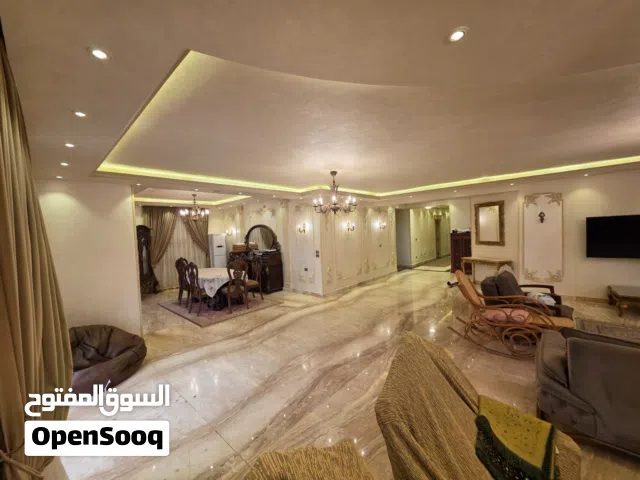425 m2 3 Bedrooms Apartments for Sale in Cairo First Settlement