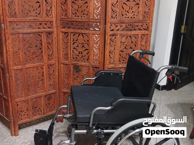 كرسي مقعد بحاله جديده 200 الف