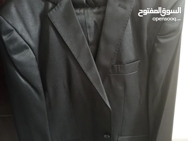 بدله رسميه اسود