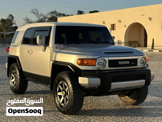 2008 تويوتا FJ GXR
