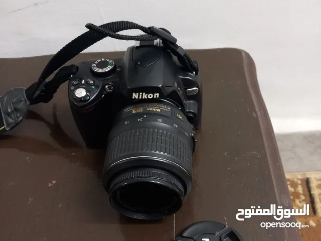 كاميرا نيكون D60جيده للبيع