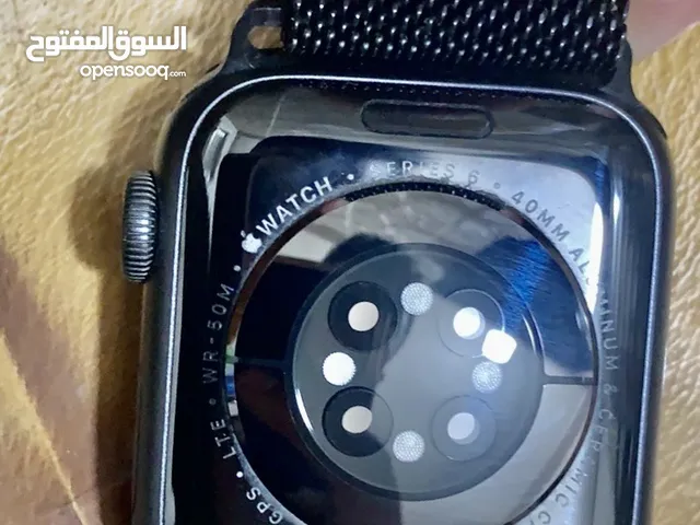 Apple Watch series six 6 — 40mm