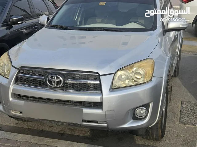 2010 Toyota RAV 4  GCC Spec  Midline Option  209,823 KM  AED 20,000  Serious Buyers