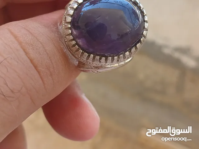 Rings for sale in Jerash