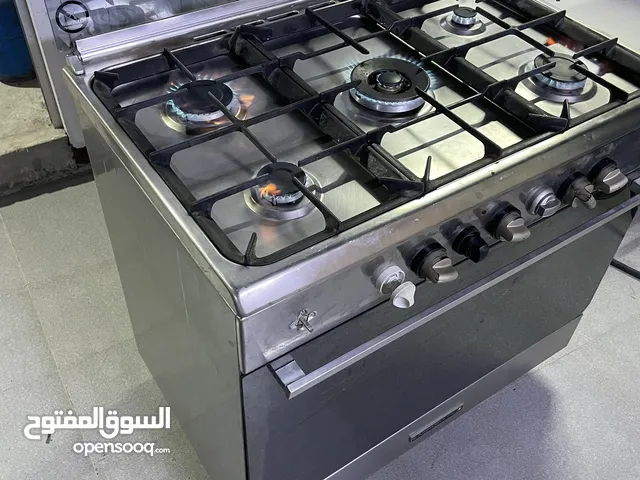 فرن للبيع خمس عيون