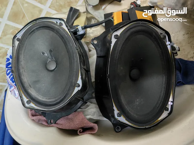سماعات التيما بوس