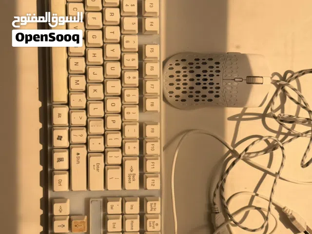 كيبود و ماوس  شبه جديد نظيف جدا