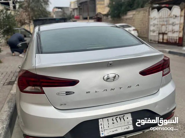 Used Hyundai Elantra in Basra