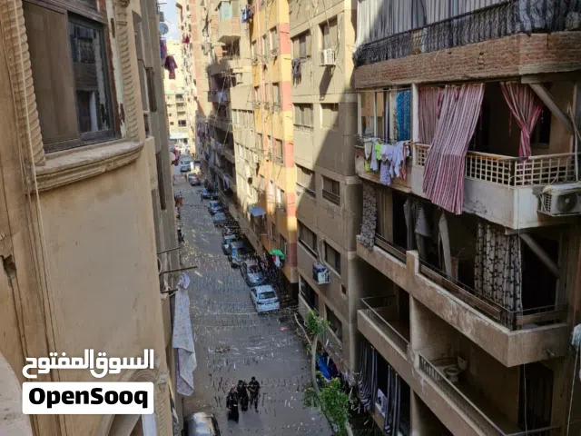 شقة للبيع بمساحة واسعة 200 متر في الهرم الموقع شارع الجابري متفرع من شارع الوفاء والأمل الدور الخامس