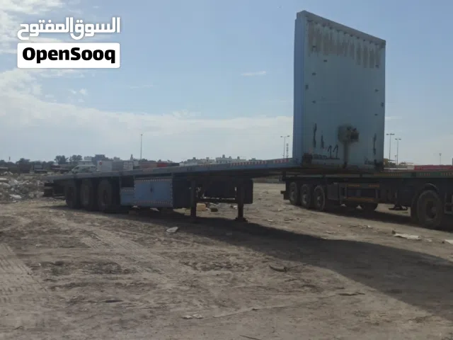 للبيع سطحة أوربية نظيفة يوجد فيها صندوقين