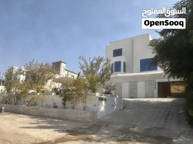 Beautiful modern open space home with private heated pool for rent  مساحات  مع حوض مفتوحة بيت جميل