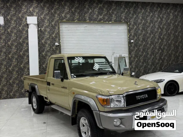Used Toyota Land Cruiser in Abu Dhabi