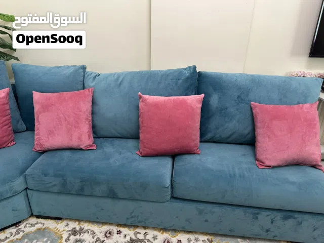 طقم كنب كورنر مميز +مفرده+ طاوله وسط