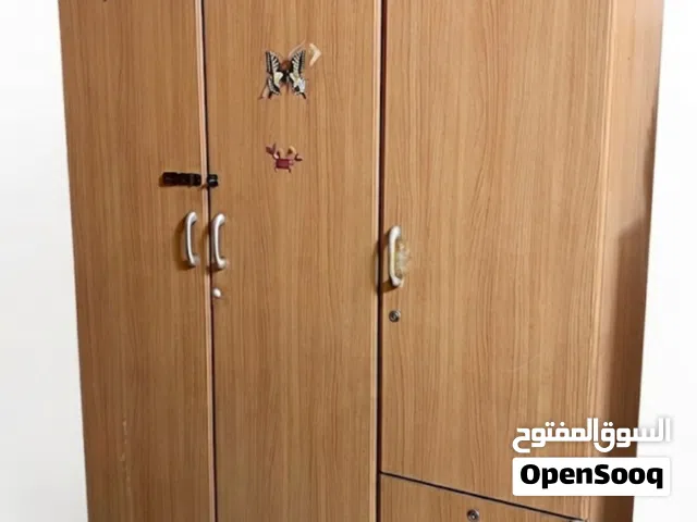 كنتور مستعمل نضيف 3 طلاكات و3 جرارات