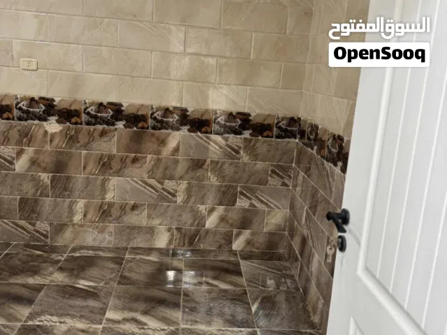 165 m2 3 Bedrooms Townhouse for Sale in Tripoli Khallet Alforjan
