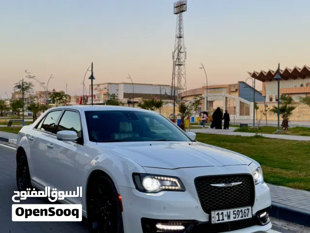 2019 كرايسلر 300 300S V6