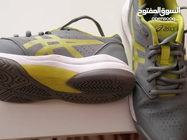 Neon Sport Shoes in Amman