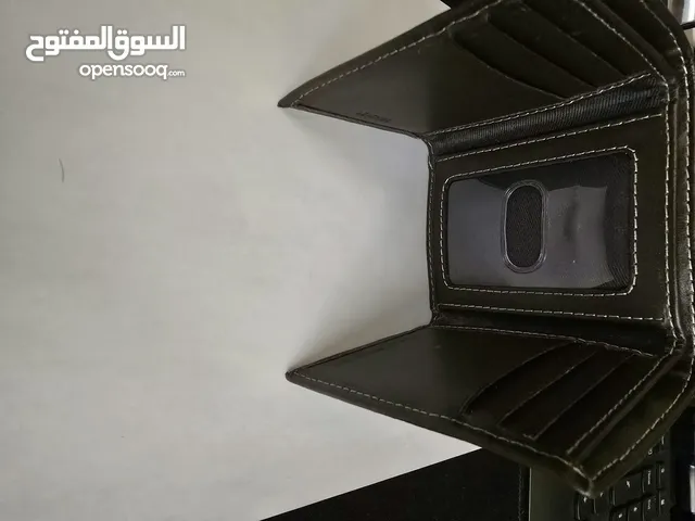 TOMMY HILFIGER LEATHER WALLET BROWN COLOR, ORIGINAL FROM USA محفظة جلد ماركة تومي هيلفيجر للبيع