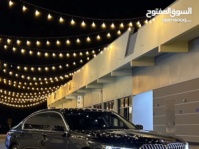 سيارة BM 740i - فخامه واناقه ورفاهية - وسعر مخفض
