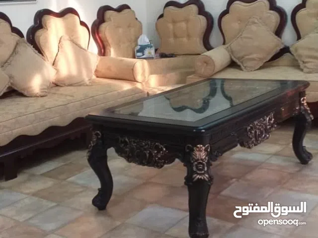 كنب 6 حبه خشب، كنبة مستعملة بحالة ممتازة للبيع