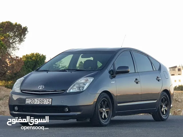 Used Toyota Prius in Amman