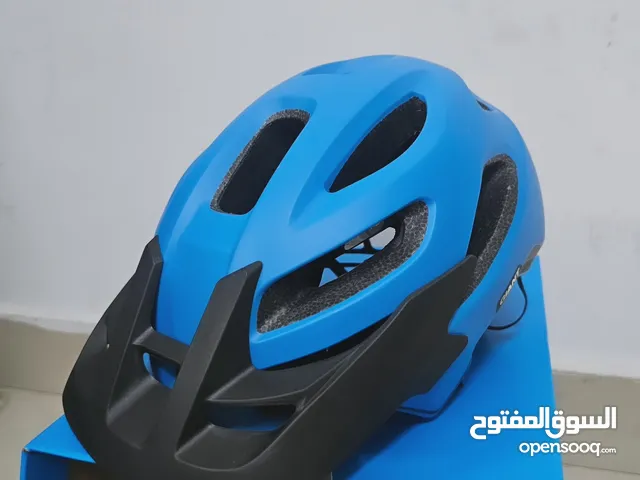 New Giant Helmet Roost MIPS