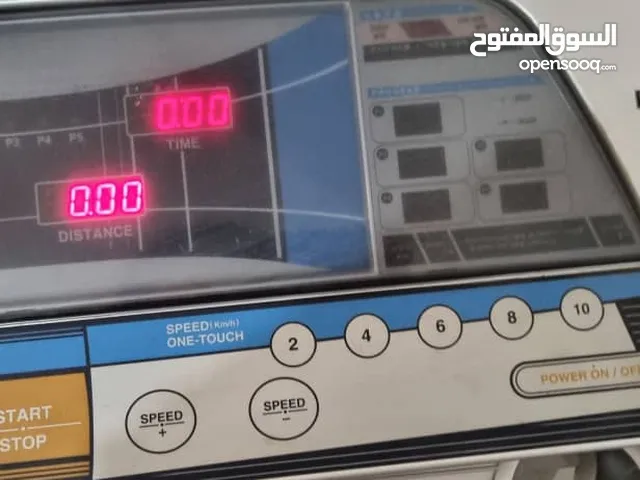 سير رياضي بحالة جيدة