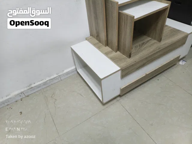 اثاث منزلي بحالة ممتازة للبيع و راوتر شغال 100٪
