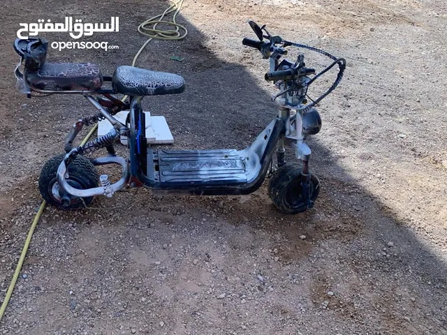 للبيع هارلي يحتاج لها بطارية وتصليح دريسكون وفي مشكلة بسيطة في الجزء السفلي حط سعرك وشلها في العين