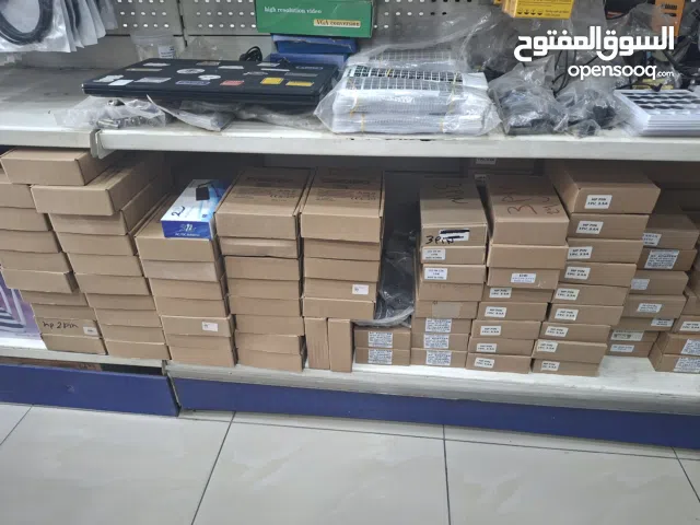 شواحن لاب توب ب 7 العرض لا يشمل شواحن التايب سي والقيمنغ