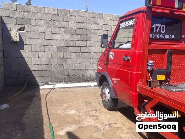 ساحبة لنقل السيارات