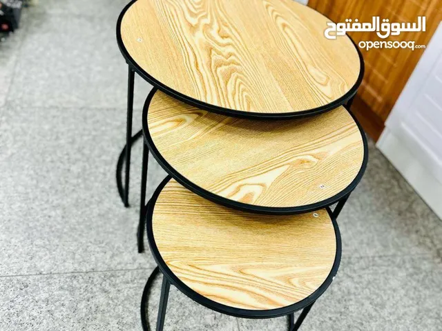 طاولات وسط بتصميم جميل وعصري وسعر ولا احلا