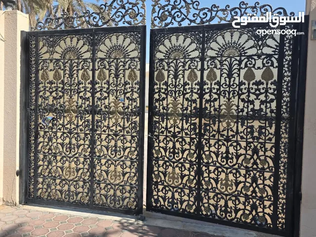 أبواب المونيوم