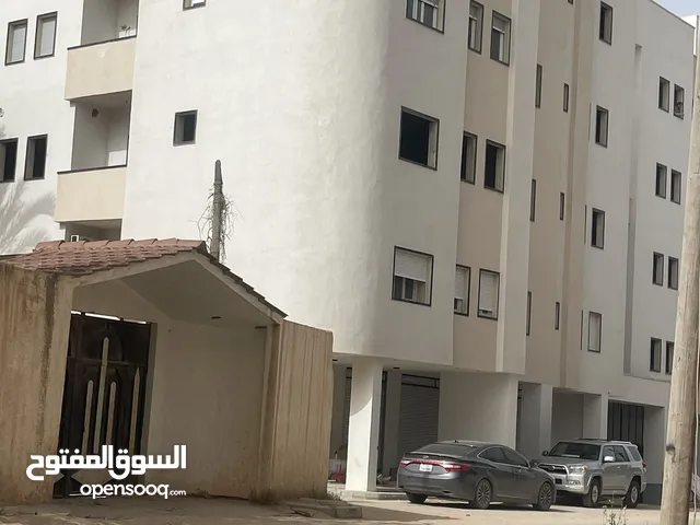 212 m2 3 Bedrooms Apartments for Sale in Tripoli Al-Serraj