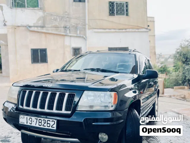 2004 جيب جراند شيروكى Laredo