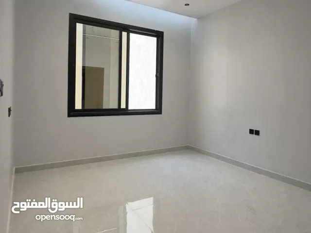 300 m2 More than 6 bedrooms Apartments for Rent in Al Madinah Shuran