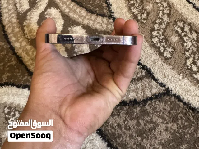 السلام عليكم كل عام وانت بالف خير ايفون 14 برو ماكس للبيع مساحات التخزين 128 قيقه البطاريه حالة 76