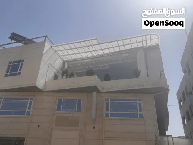 عمارة استثمارية حاليا هي شاليهات