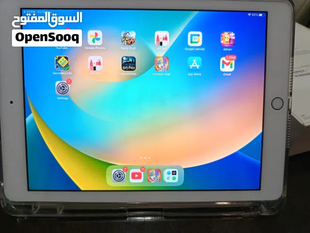 Ipad 6th generation used 32 GB wifi only