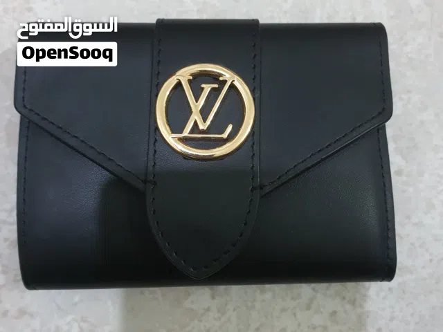 بوك لويس فيتون