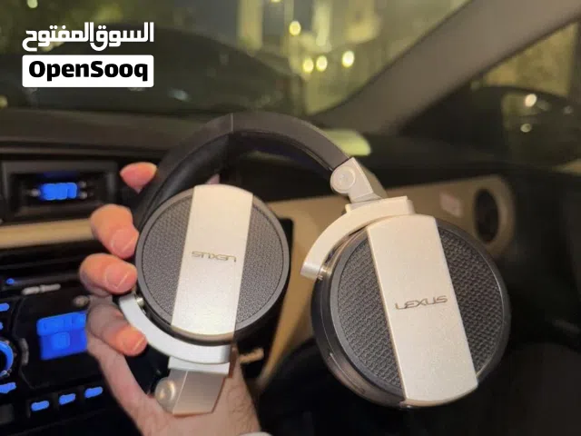 سماعات لكزز