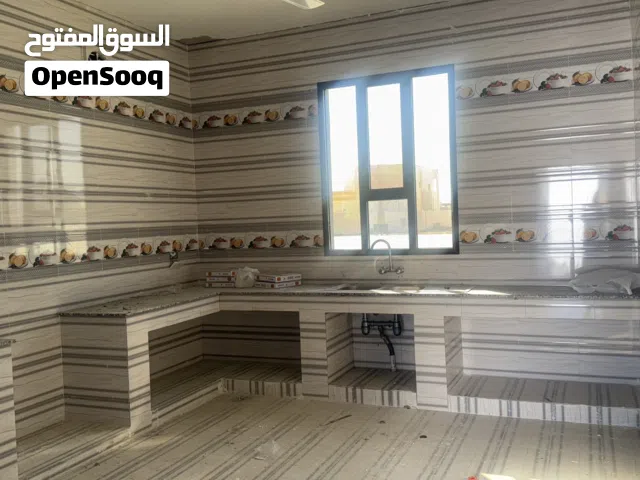 منزل للبيع بولائه الرستاق الحزم 5/4