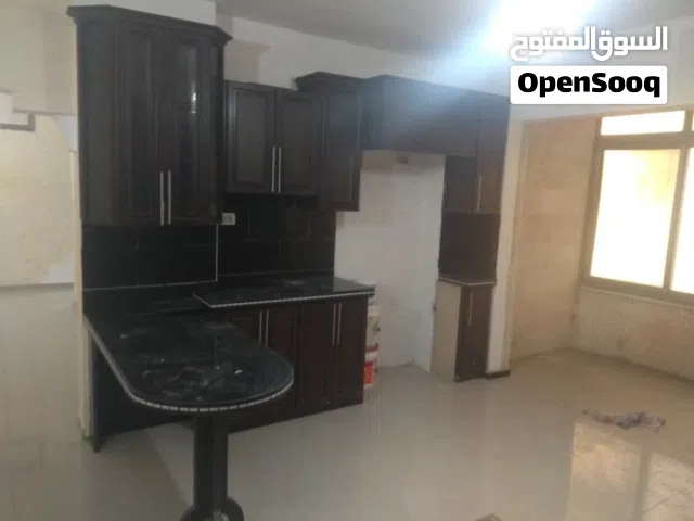 شقة غير مفروشة للايجار