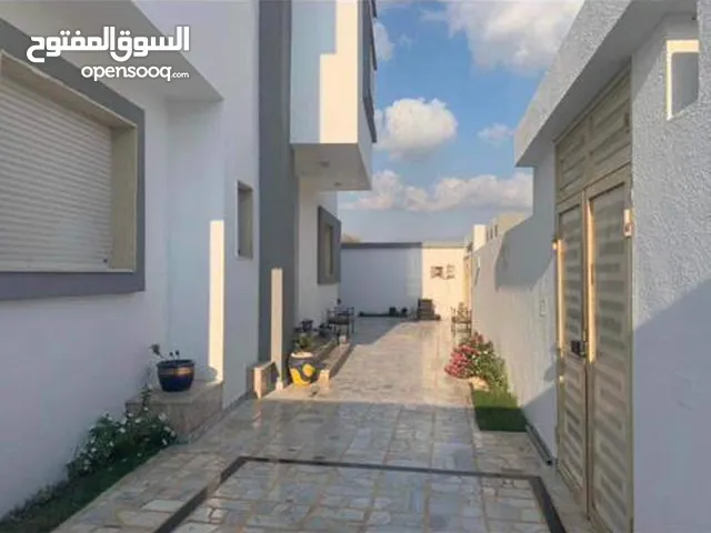 650m2 More than 6 bedrooms Villa for Sale in Benghazi Al-Rahba