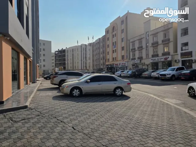 محل جاهز في موقع حيوي ومميز!!!