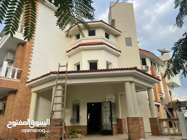 110 m2 4 Bedrooms Villa for Sale in Giza Mansuriyya