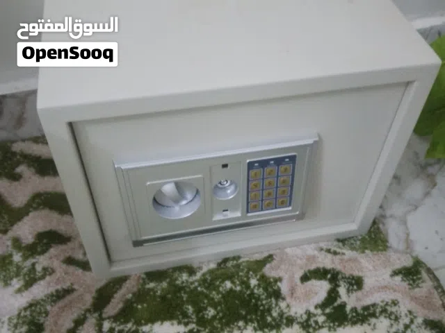 سلام. خزانه. للبيع. طرابلس سوق جمعه