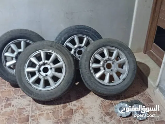 ديسكوات و إطارات مقاس 15 للبيع